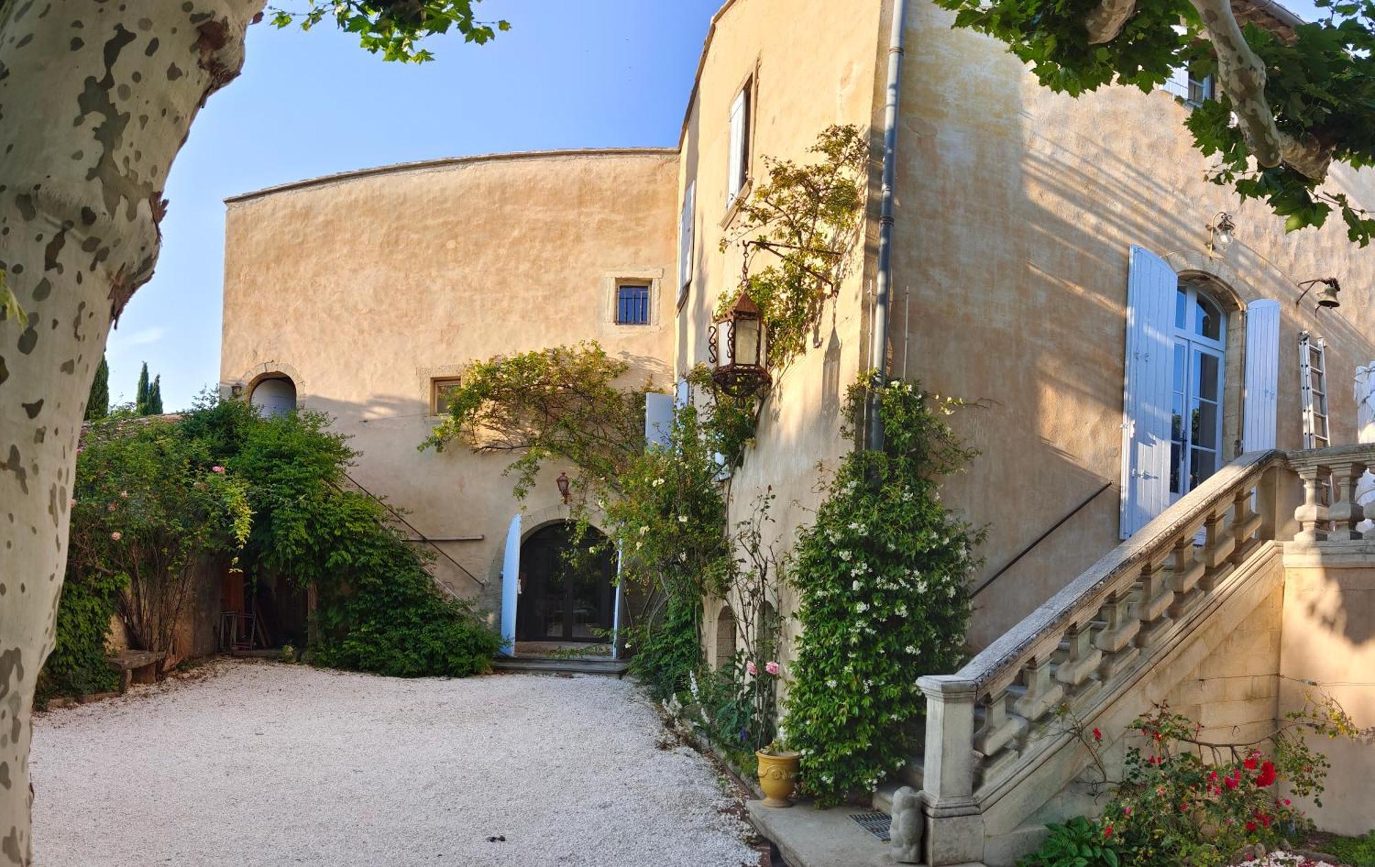 Rue Du Chateau A Cabrieres D'Avignon Bed and Breakfast Exterior foto