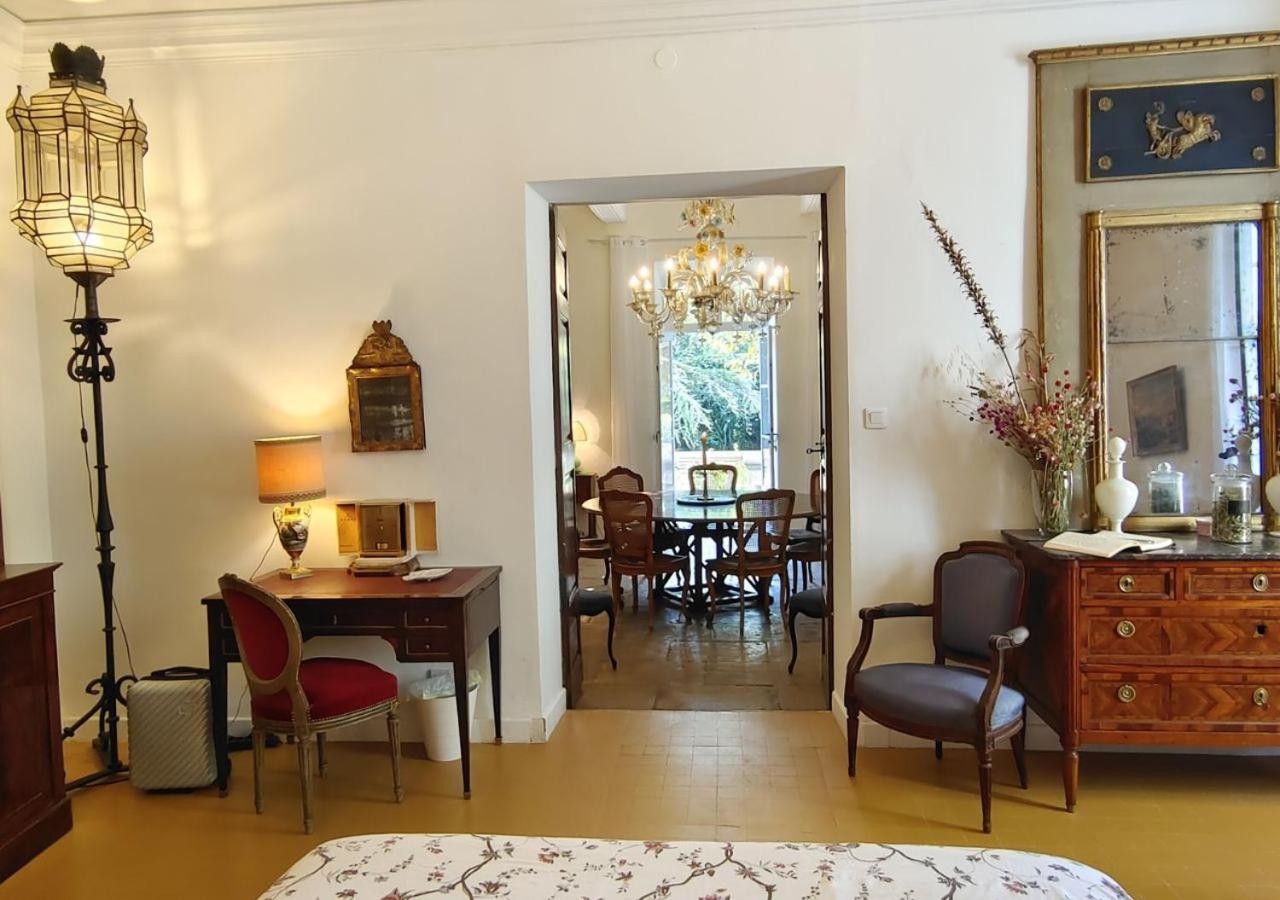 Rue Du Chateau A Cabrieres D'Avignon Bed and Breakfast Exterior foto